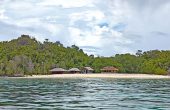 Fam Wall Homestay, Raja Ampat