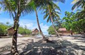 Walking Shark Guest House, Pulau Gam, Raja Ampat